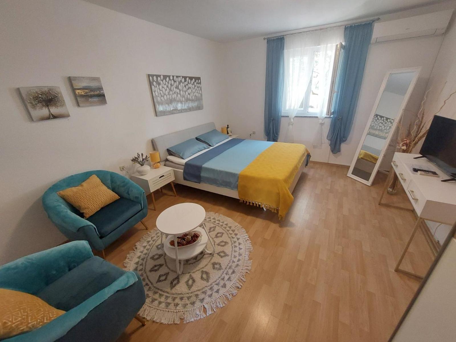 Apartmani Anica ريسيكا المظهر الخارجي الصورة