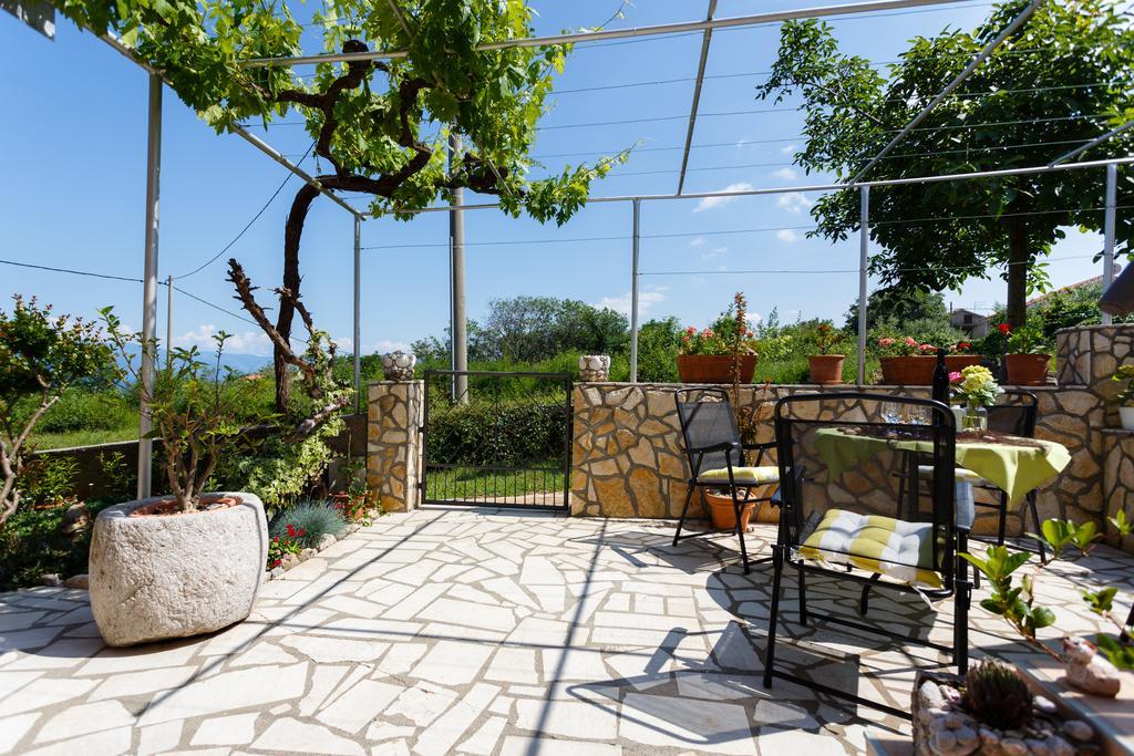 Apartmani Anica ريسيكا المظهر الخارجي الصورة